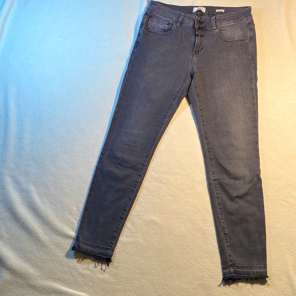 Closed Candiani black slim frayed bottom jeans